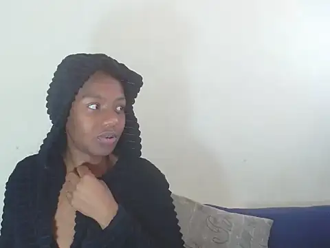 Snapshot of NastyViola27X chatting on March 20, 12:32 pm NastyViola27X online show from March 20, 12:32 pm