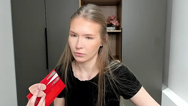 Snapshot of BarbMontilla chatting on March 24, 8:52 am BarbMontilla online show from March 24, 8:52 am