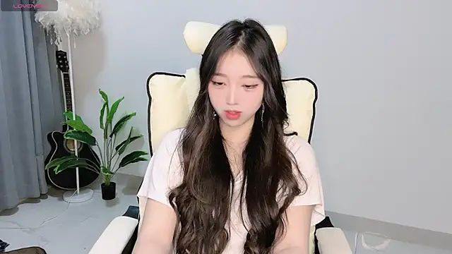 Yukiy8877 online show from March 26, 9:59 am