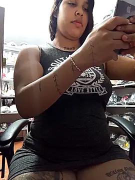 Snapshot of venuslaferte_ chatting on March 26, 11:38 am venuslaferte online show from March 26, 11:38 am