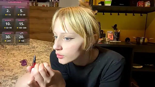 KasiGalway online show from March 27, 4:29 pm