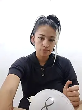 abigail240 online show from May 3, 8:26 pm