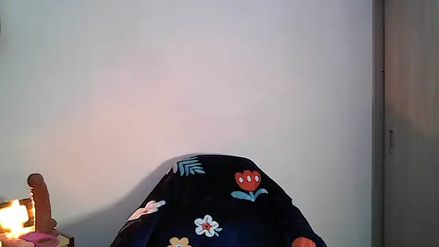 zyra vex online show from March 26, 12:17 am