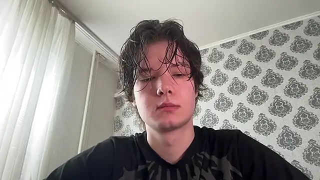 Snapshot of tomasdickpick chatting on March 23, 8:07 am tomasdickpick online show from March 23, 8:07 am