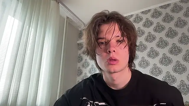 tomasdickpick online show from May 31, 8:21 am