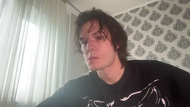 tomasdickpick online show from June 13, 7:17 am