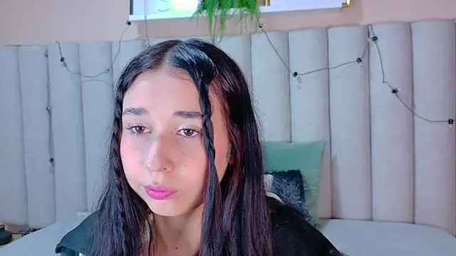 StarrMoon   online show from June 30, 2:56 am