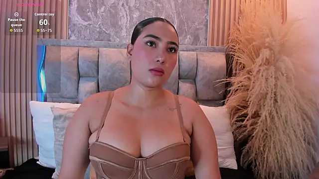 Sulay Kim online show from July 12, 5:04 pm