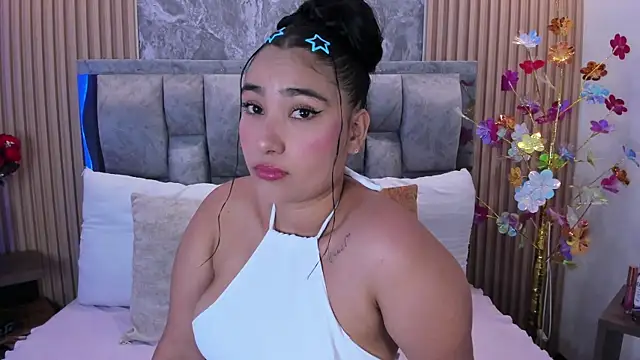 Sulay Kim online show from July 29, 7:34 pm