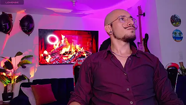 Sir wllliam online show from March 28, 12:43 am