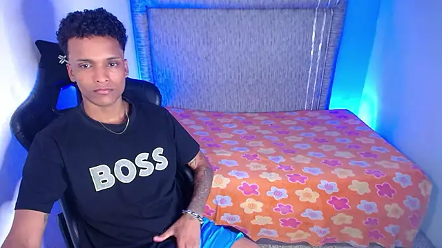 Snapshot of Theo_088_ chatting on March 26, 8:36 pm Theo 088 online show from March 26, 8:36 pm