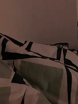 euerpaar292 online show from March 25, 8:09 am