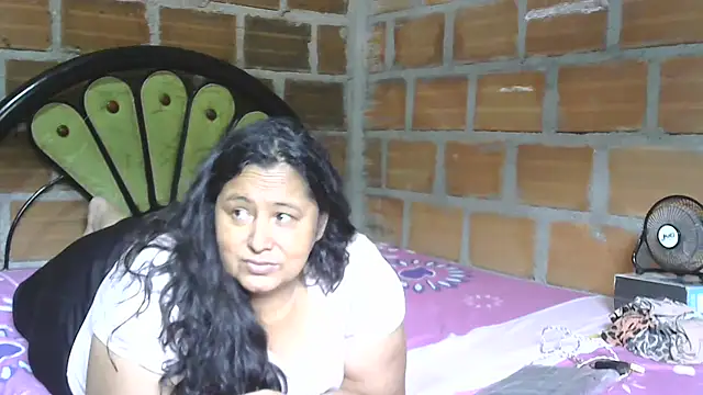tistmature-69 online show from July 31, 1:54 pm