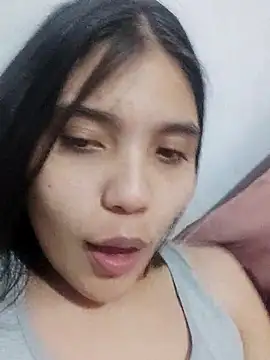 Snapshot of your_baby_violet chatting on March 26, 3:56 am your baby violet online show from March 26, 3:56 am