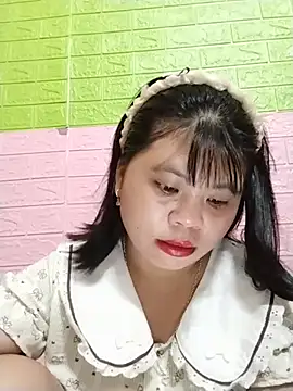 Snapshot of Dumi_009 chatting on June 27, 5:23 am Dumi 009 online show from June 27, 5:23 am