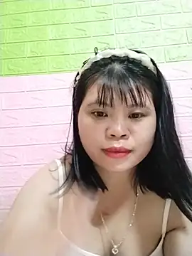Snapshot of Dumi_009 chatting on July 2, 10:27 pm Dumi 009 online show from July 2, 10:27 pm