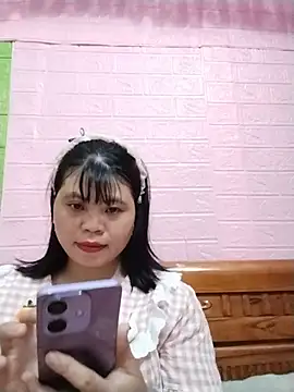 Snapshot of Dumi_009 chatting on July 8, 11:37 am Dumi 009 online show from July 8, 11:37 am