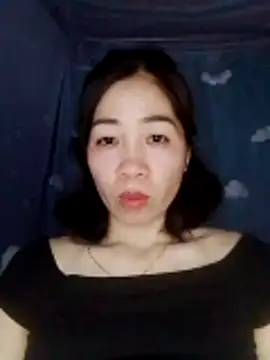 Snapshot of -Lunou- chatting on March 25, 11:05 am -Lunou- online show from March 25, 11:05 am