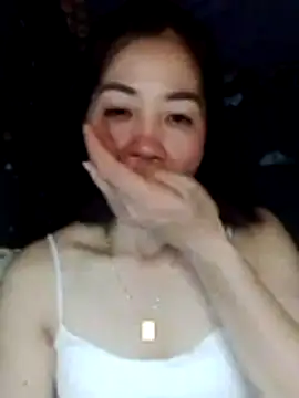 Snapshot of -Lunou- chatting on March 26, 10:32 am -Lunou- online show from March 26, 10:32 am