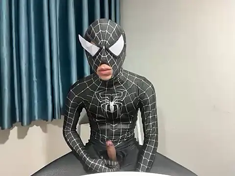 Snapshot of SpiderZentai2906 chatting on June 20, 1:03 pm SpiderZentai2906 online show from June 20, 1:03 pm