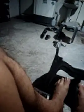 Snapshot of roselover2222 chatting on March 26, 7:08 pm roselover2222 online show from March 26, 7:08 pm