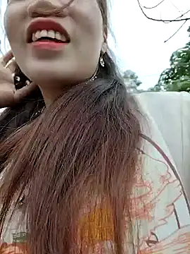 Snapshot of Ruby_Lucy chatting on March 27, 12:05 am Ruby Lucy online show from March 27, 12:05 am