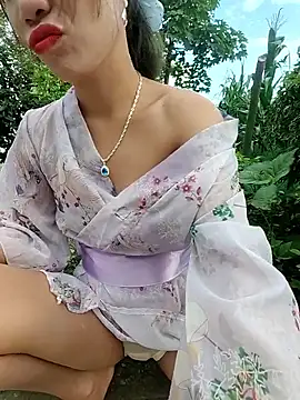 Ruby Lucy online show from May 24, 10:59 pm