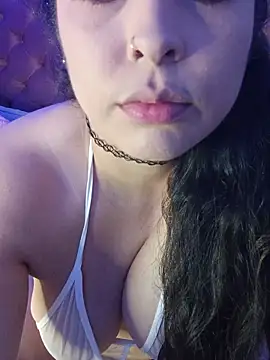 Snapshot of Sofia-Venegas chatting on July 22, 11:18 pm Sofia-Venegas online show from July 22, 11:18 pm