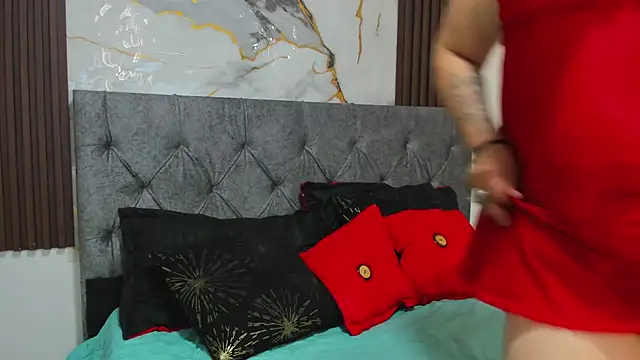 Snapshot of kira_ross602 chatting on March 27, 6:07 pm kira ross602 online show from March 27, 6:07 pm