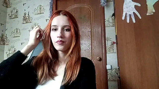 Snapshot of SirenFrost chatting on March 24, 1:05 pm SirenFrost online show from March 24, 1:05 pm