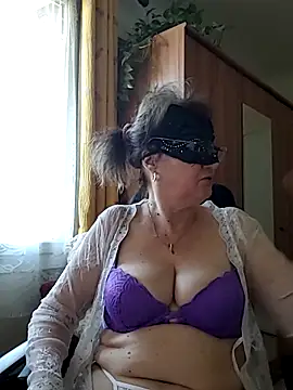 Snapshot of Chrismaturefrench chatting on March 25, 4:02 pm Chrismaturefrench online show from March 25, 4:02 pm