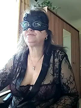 Snapshot of Chrismaturefrench chatting on March 26, 4:01 pm Chrismaturefrench online show from March 26, 4:01 pm