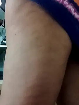 sexymomsn online show from March 27, 3:12 pm