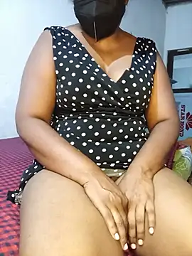 Jayani1978 online show from July 20, 2:04 am