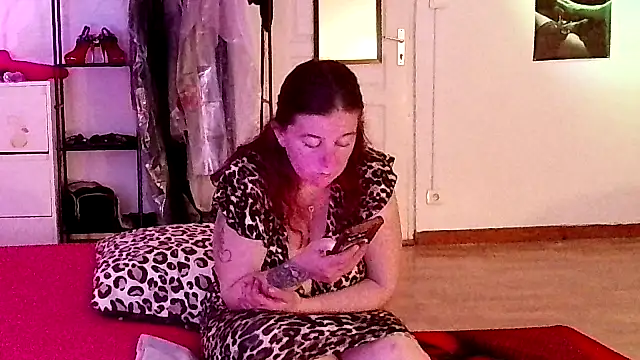 C0chonne59  online show from April 2, 9:34 pm