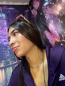 Snapshot of Itze_Mua chatting on March 27, 10:20 pm Itze Mua online show from March 27, 10:20 pm