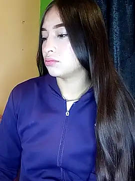 Snapshot of Itze_Mua chatting on April 26, 11:08 am Itze Mua online show from April 26, 11:08 am