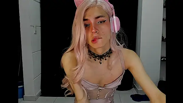 Snapshot of sue_krous chatting on March 24, 7:02 am sue krous online show from March 24, 7:02 am