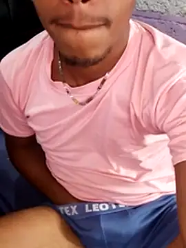 Xmoreno31 online show from April 4, 7:22 pm