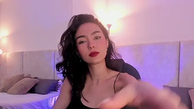 Bella Nova   online show from March 26, 9:20 pm