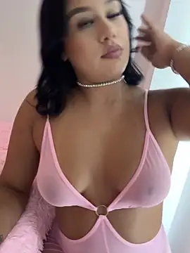 SHANNE     online show from March 25, 4:07 am