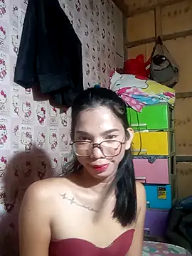 Lady trix01 online show from June 4, 4:40 am