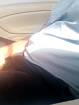 oneeyedwonder96 online show from April 8, 4:12 am