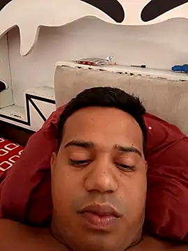 enyerisrrae online show from March 28, 7:24 pm