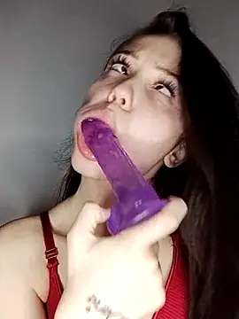 Snapshot of icedrosemarye chatting on March 27, 9:25 pm icedrosemarye online show from March 27, 9:25 pm