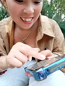 Snapshot of sena_baby chatting on March 31, 10:59 am sena baby online show from March 31, 10:59 am
