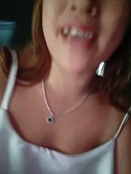 Snapshot of sena_baby chatting on May 18, 12:29 am sena baby online show from May 18, 12:29 am