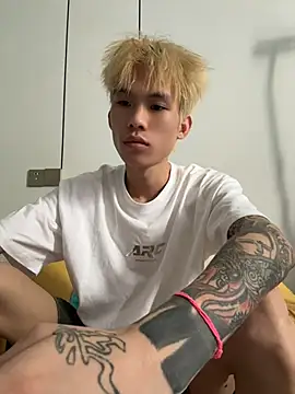 zzzzppp3 online show from July 30, 7:07 am