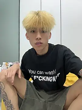 zzzzppp3 online show from August 1, 5:29 am