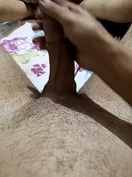 Snapshot of EgyptianHorse chatting on April 6, 1:01 pm EgyptianHorse online show from April 6, 1:01 pm